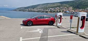 Predam - Tesla Model 3 LongRange, 4x4, 2019,plne FSD, - 2