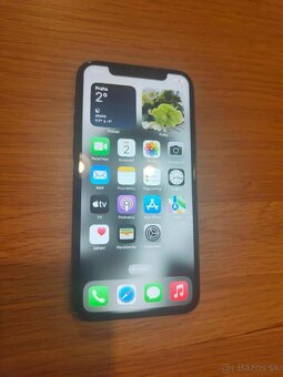 Predam iphone 11 PRO 64 GB - 2