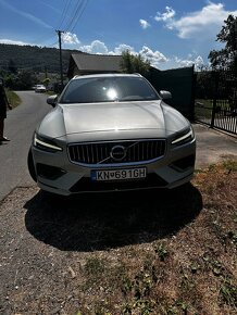 Volvo v60 D4 - 2