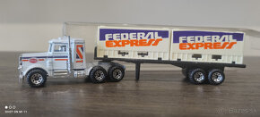 Matchbox Convoy CY 03 Peterbilt Federal Express - 2