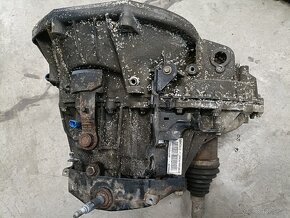 Prevodovka 2,0 dci opel vivaro renault trafic pf6026 - 2