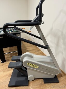 Technogym Stepper XT v top stave - 2