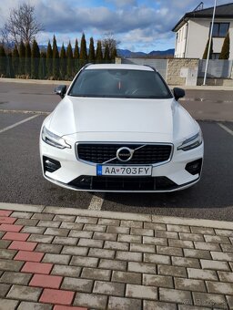 Volvo   V60 R-Desing D4 - 2