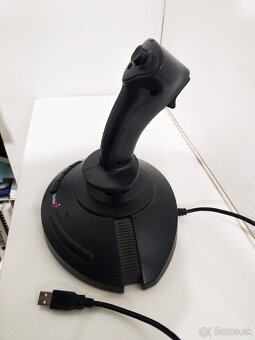 darujem joystick Genius USB F-23 - 2