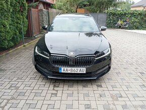 Škoda Superb combi Sportline 2.0TDi Black - 2