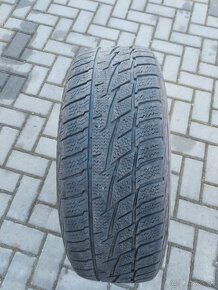 205/60 R16 - 2