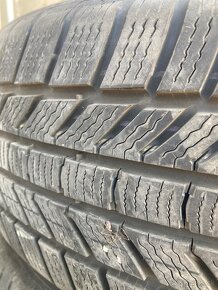 CONTINENTAL zimné pneumatiky 215/55R17 94H TS 870P CONTISEAL - 2