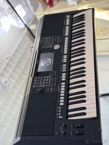 Yamaha psr S975 - 2