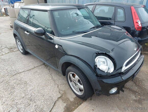 Mini Cooper R56, 1.6i,88kw2009,6kvalt,klimatizace - 2