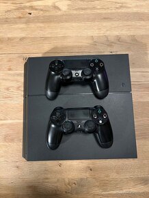 Playstation 4 2TB + 2xDualShock - 2