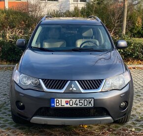 Mitsubishi Outlander 2.0 DID Intense+ (2008) 7 miestne - 2