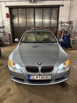 BMW E92 3.0 benzín - 2