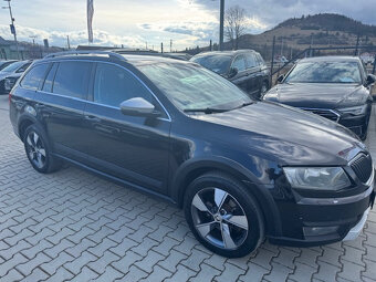 Škoda Octavia Combi SCOUT 2.0 TDI DSG 4x4 AKONTACIA OD 0% - 2