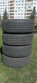 4xletné pneu 215/50 R18 - 2