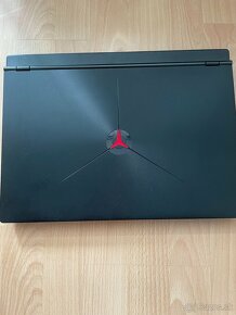 LENOVO LEGION Y7000 - 2