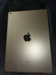 Apple iPad 5 - 2