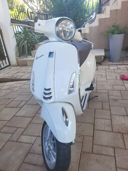 Predám  Vespa Primavera 125, 8kw - 2