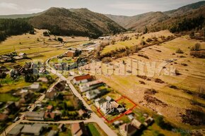 REZERVOVANÝ: Zdravý dom na rekonštrukciu, 194 m2, Osrblie, o - 2