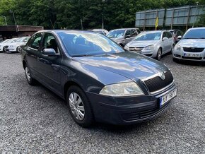 Škoda Octavia II 1.9TDI 77kW klima navigace 2008 STK 5/26 ČR - 2