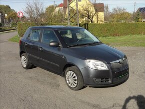 Škoda Fabia 1.416V 63kW 2010 147365km serviska - 2