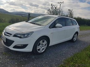 Opel Astra sports Tourer combi 1.7 - 2