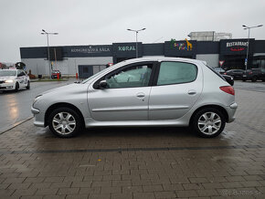 Peugeot 206 1.4i 2009 REZERVOVANE - 2