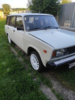 Lada 2104 - 2