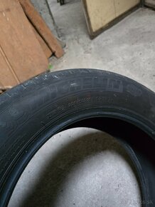 Michelin 205/60 r16 (za všetky 30eur) - 2