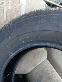 Predám pneumatiky 4ks 215/75r16 C - 2