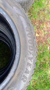 205/55R16. 91H Goodyear zimné - 2