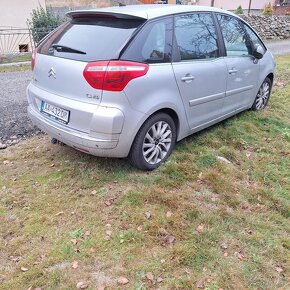 Predám Citroën C4 Picasso 1,6VTi 88KW 2010 benzín - 2