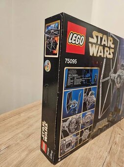 LEGO Star Wars 75095 TIE Fighter - 2