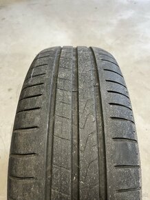 Pneu 196/65 r16 - 2