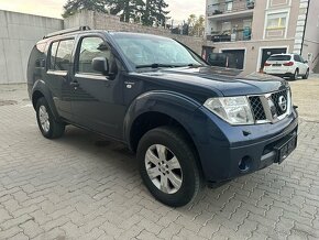 NISSAN PADHFINDER 2,5 DIESEL 4X4 7 MIESTNY - 2