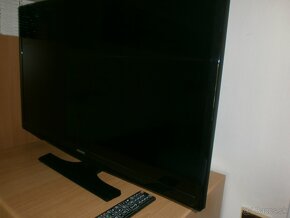 Televízor LCD Samsung,uhlopriečka 32" - 2