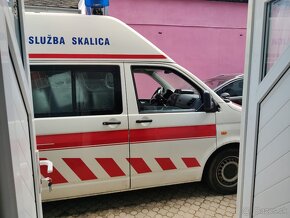 predam volkswagen T5 sanitka 4x4 vysoka - 2