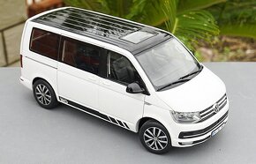 Model auto volkswagen multivan 1:18 NZG - 2