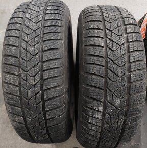 205/60R16 92H pirelli zimna - 2