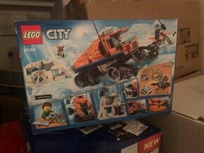 LEGO City 60194 Arctic Exploration Truck - 2