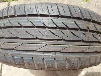 205/55R16 - 2