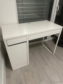 Stolík na počítač Ikea - 2