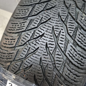 Zimné pneumatiky 215/55 R17 NOKIAN DOT4220 - 2