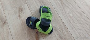 NOve sandale Kangaroos vel 32 s visackou - 2