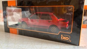 ŠKODA 130L 1988 ČERVENÁ, 1987 Rally Monte Carlo 1/18 IXO - 2