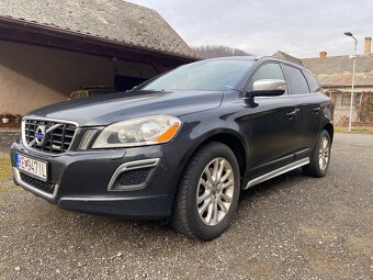 VOLVO XC60 D5 AWD - R-design - 2