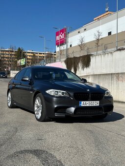 BMW F10 528i - 2