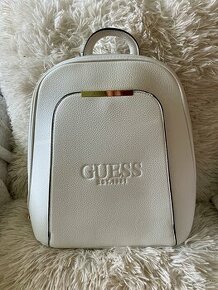 Ruksak_Guess - 2