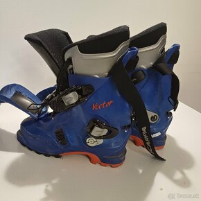 Lyžiarky scarpa vector - 2