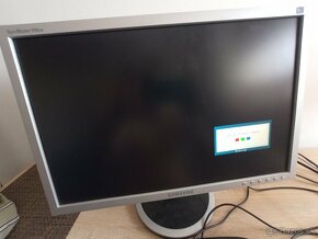 LCD Samsung Syncmaster 940bw 19 palc - 5 eur - 2