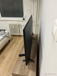 LG TV - 2